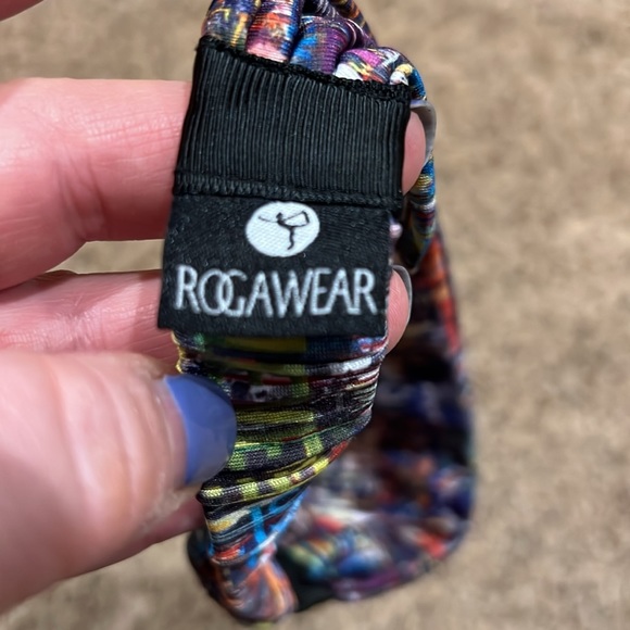 RoGaWear positive saying versatile headband/ scarf. - Picture 4 of 5